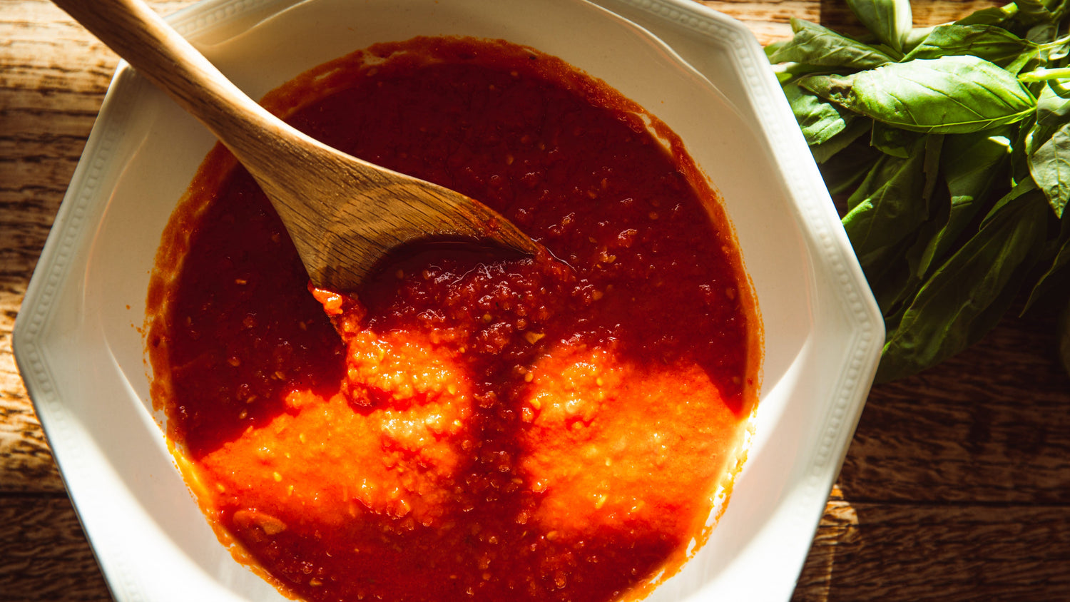 How to make pizza sauce from scratch - Gozney recipe poster image