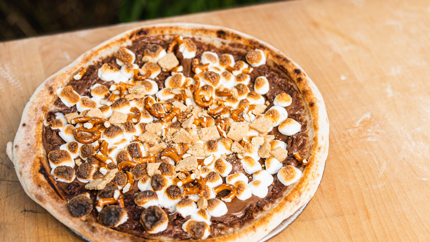 Smores Pizza